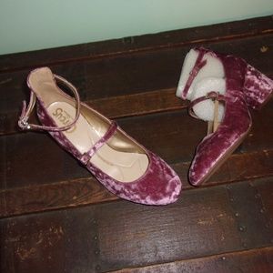 Circus by Sam Edelman Shoes - NIB Pink Velveteen Heels Circus by Sam Edelman Shoes - NIB Pink Velveteen Heels